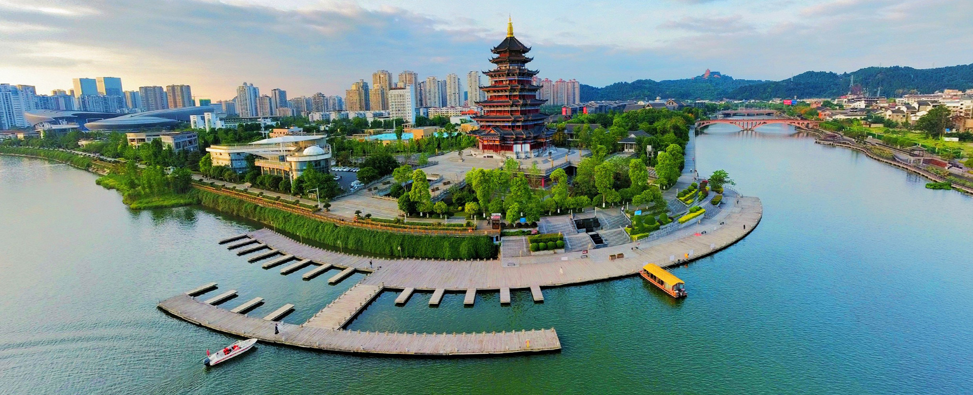 興企愛(ài)崗、志美行厲、建功立業(yè)